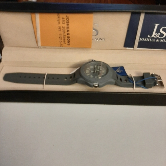 Mens accessories - Picture 1 of 8